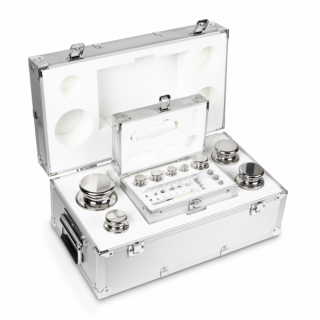 Zestaw odważników 313-086 E2 (1 mg – 5 kg) ze stali nierdzewnej w etui. Idealny do kalibracji wag. Zamów online już dziś!