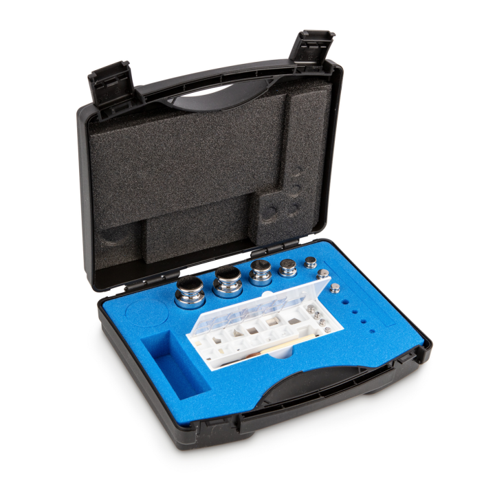 Zestaw odważników 303-044 E1 (1 mg – 200 g) ze stali nierdzewnej w etui. Idealny do kalibracji wag. Zamów online już dziś!