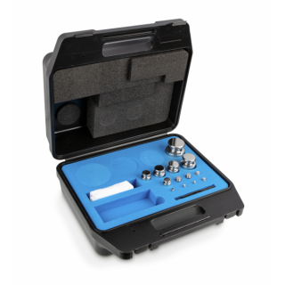 Zestaw odważników 314-064 E2 (1 g – 1 kg) ze stali nierdzewnej w etui. Idealny do kalibracji wag. Zamów online już dziś!