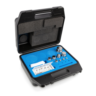 Zestaw odważników 303-064 E1 (1 mg – 1 kg) ze stali nierdzewnej w etui. Idealny do kalibracji wag. Zamów online już dziś!