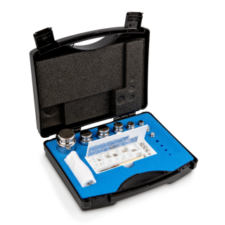 Zestaw odważników, F1, 1 mg – 500 g, gałka, stal nierdzewna polerowana, w plastikowym pudełku.