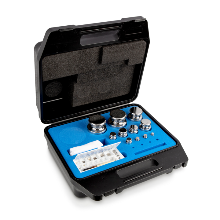 Zestaw odważników, F1, 1 mg – 2 kg, gałka, stal nierdzewna polerowana, w plastikowym pudełku.