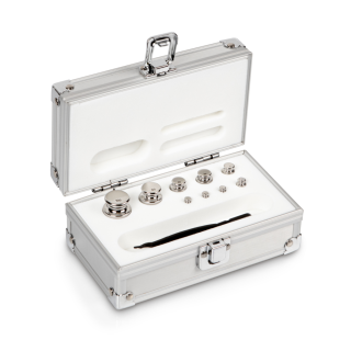 Zestaw odważników, F1, 1 g – 100 g, gałka, stal nierdzewna polerowana, w aluminiowym pudełku.