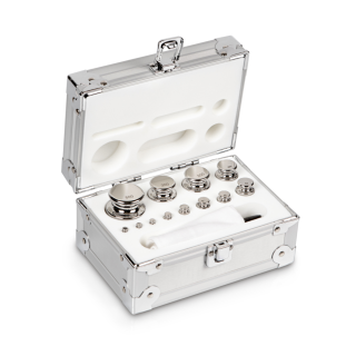 Zestaw odważników, F1, 1 mg – 500 g, gałka, stal nierdzewna polerowana, w aluminiowym pudełku.