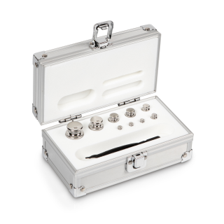 Zestaw odważników 304-036 E1 (1 g – 100 g) ze stali nierdzewnej w etui. Idealny do kalibracji wag. Zamów online już dziś!